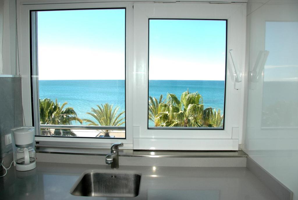 Apartamentos Las Palmas VII Family Only Salou Bilik gambar